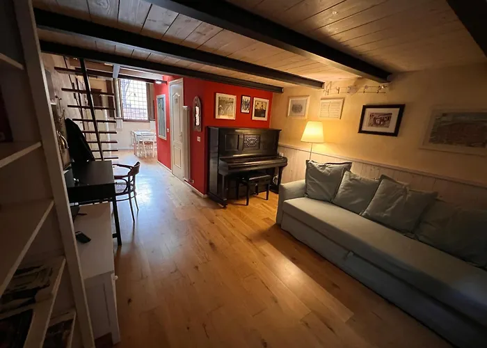 Appartamento The Pianist S House In The Heart Of