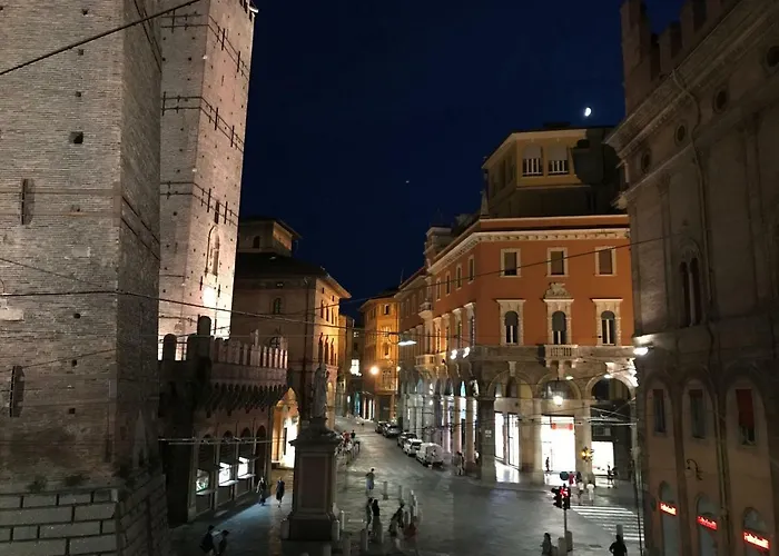 The Pianist S House In The Heart Of * Bologna